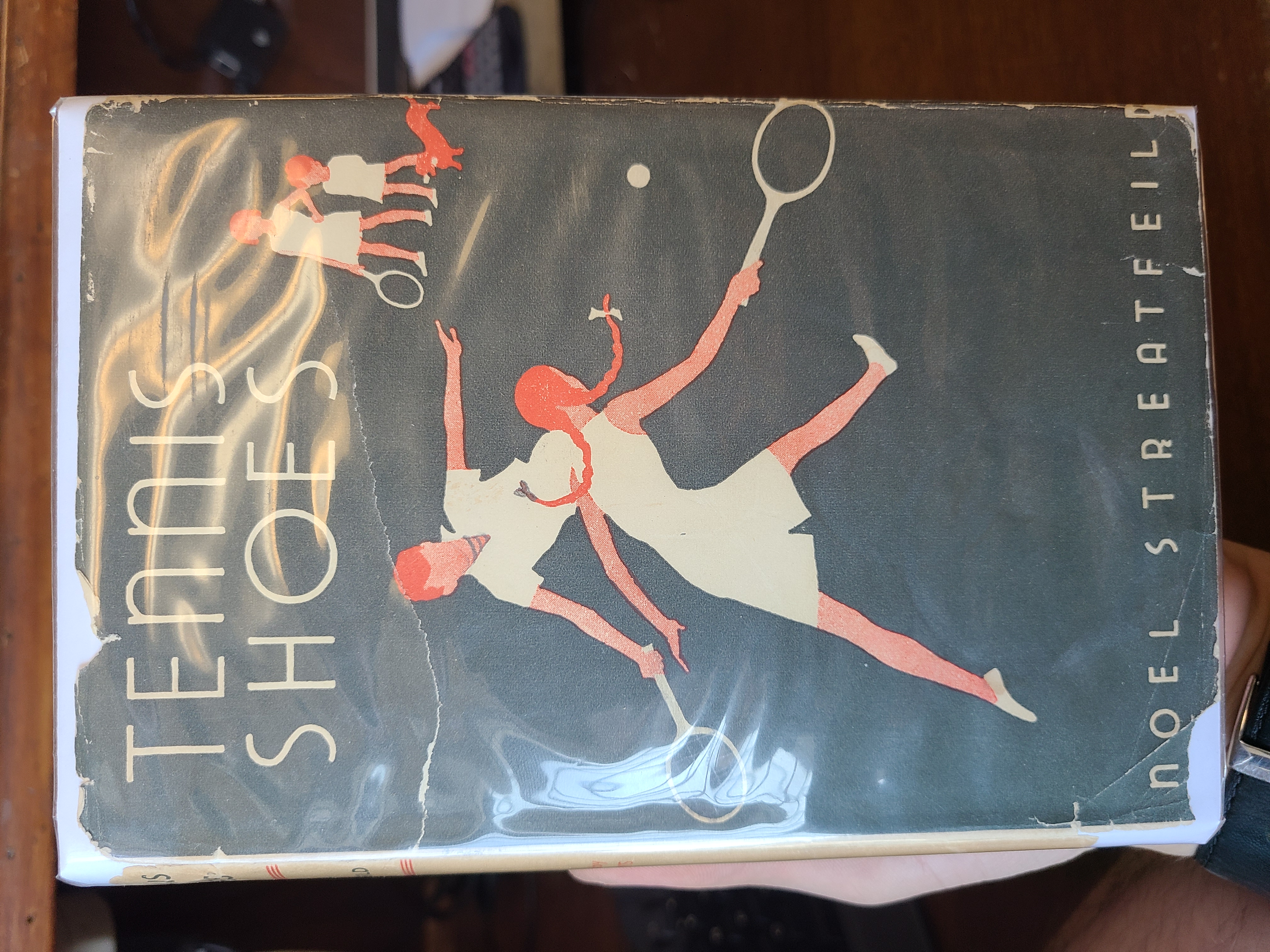 Tennis Shoes. Revised edition in dj